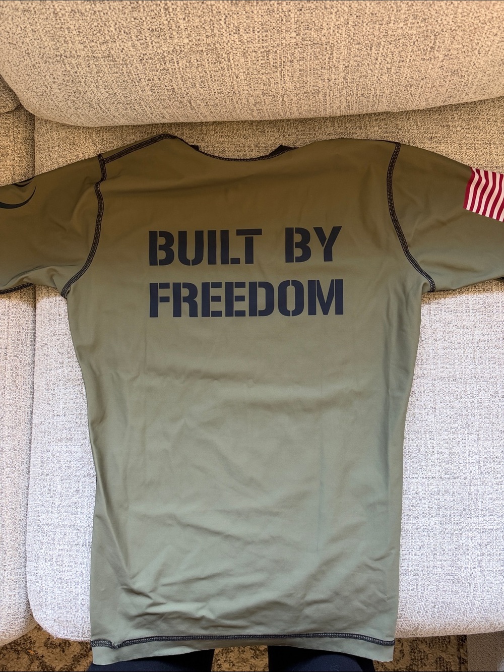Original Men’s Rashguard - Picture 2 of 4